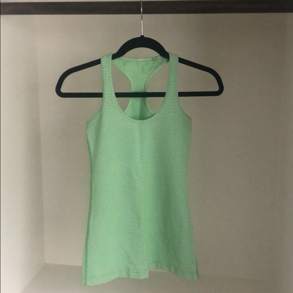 Lululemon tank
